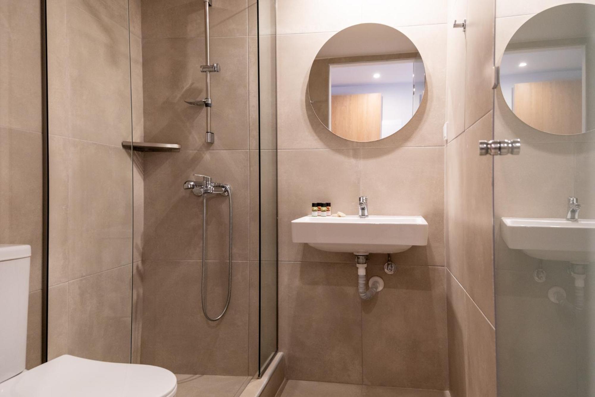 Mystery Suites And Apartments Neoi Poroi Bagian luar foto