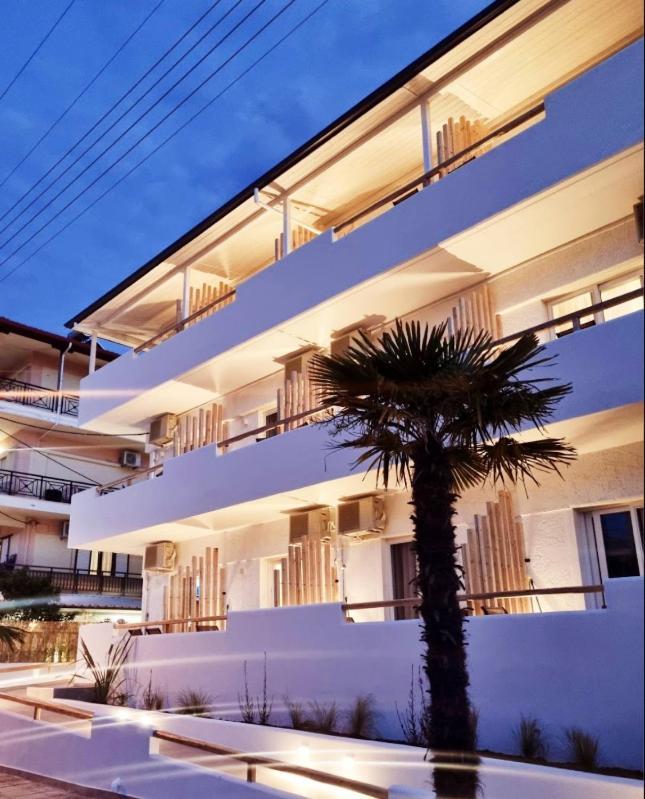 Mystery Suites And Apartments Neoi Poroi Bagian luar foto